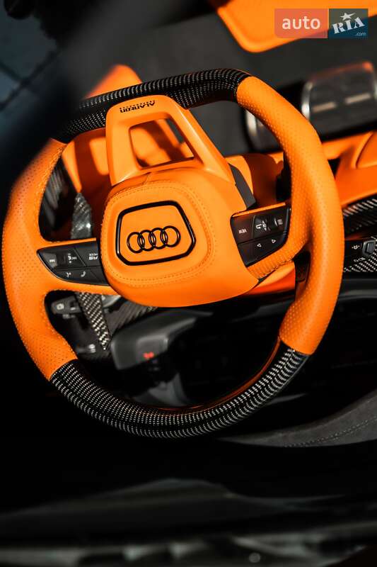 Позашляховик / Кросовер Audi RS Q8 2020 в Києві