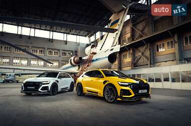 Позашляховик / Кросовер Audi RS Q8 2020 в 