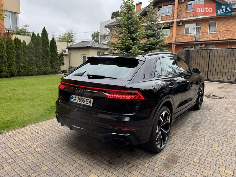 Внедорожник / Кроссовер Audi RS Q8 2021 в Киеве
