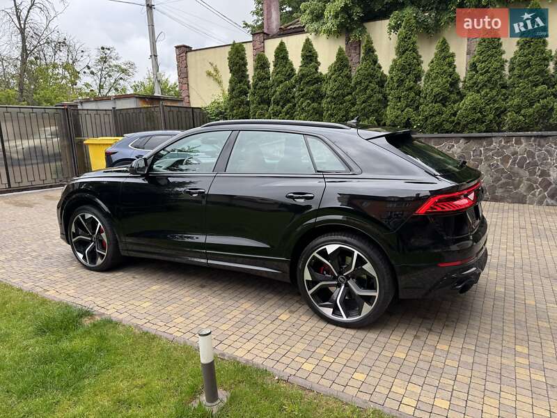 Внедорожник / Кроссовер Audi RS Q8 2021 в Киеве