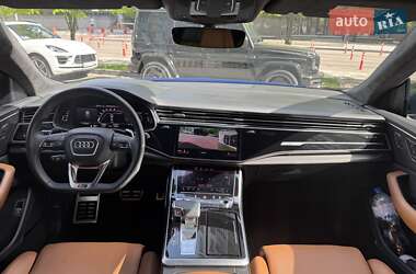 Позашляховик / Кросовер Audi RS Q8 2020 в 
