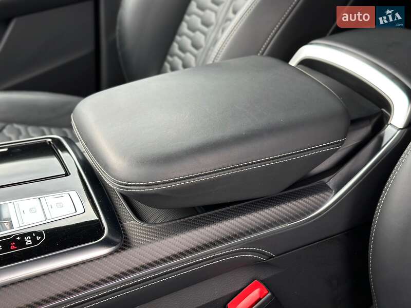 Позашляховик / Кросовер Audi RS Q8 2023 в Києві