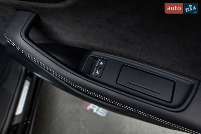 Внедорожник / Кроссовер Audi RS Q8 2023 в Киеве фото 30 Внедорожник / Кроссовер Audi RS Q8 2023 в Киеве