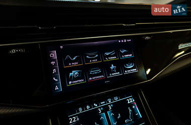 Внедорожник / Кроссовер Audi RS Q8 2023 в 