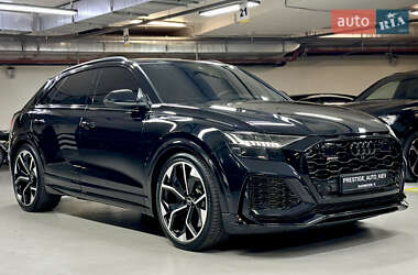 Внедорожник / Кроссовер Audi RS Q8 2020 в 