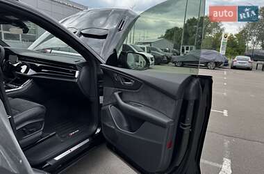 Позашляховик / Кросовер Audi RS Q8 2020 в 