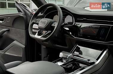 Позашляховик / Кросовер Audi RS Q8 2020 в 