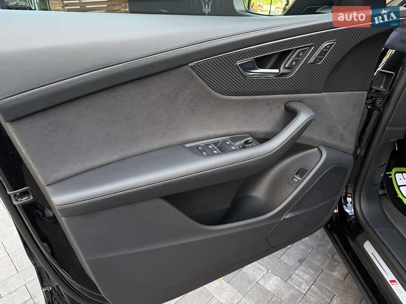 Позашляховик / Кросовер Audi RS Q8 2023 в Києві фото 39 Позашляховик / Кросовер Audi RS Q8 2023 в Києві