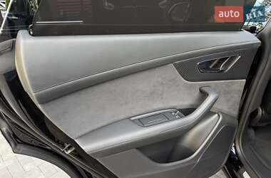 Внедорожник / Кроссовер Audi RS Q8 2023 в 