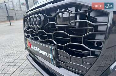 Внедорожник / Кроссовер Audi RS Q8 2020 в 