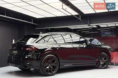 Внедорожник / Кроссовер Audi RS Q8 2023 в 