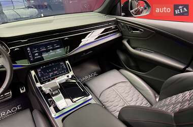 Внедорожник / Кроссовер Audi RS Q8 2023 в 