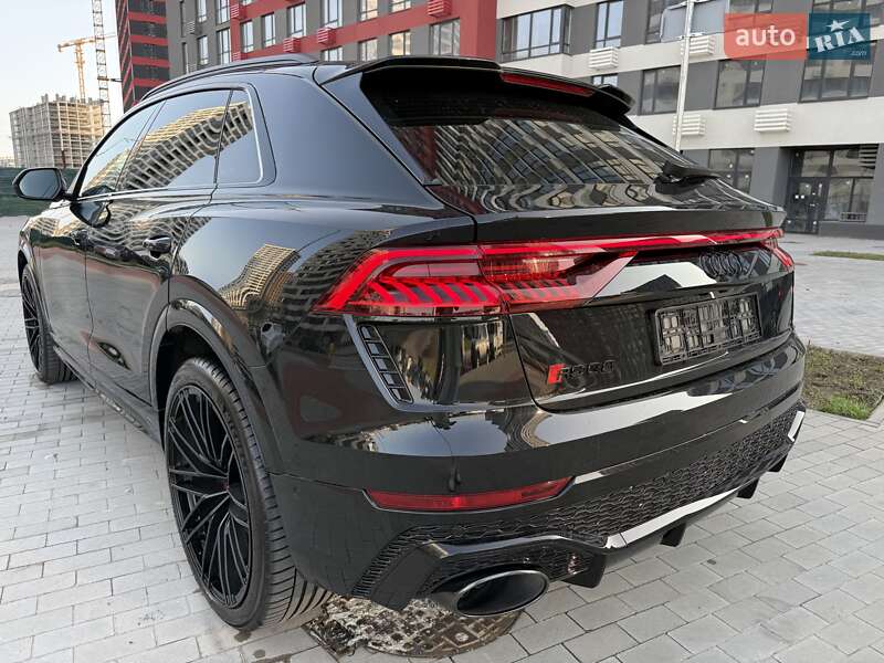 Внедорожник / Кроссовер Audi RS Q8 2024 в Киеве