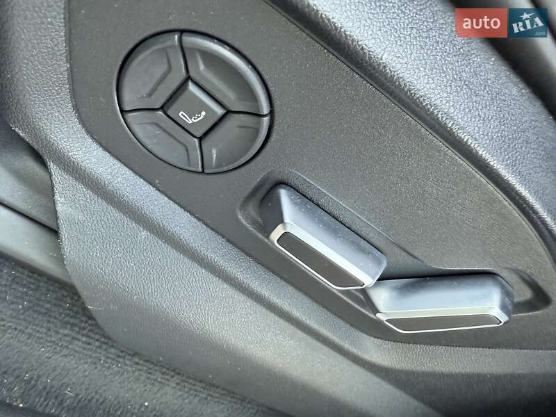 Внедорожник / Кроссовер Audi RS Q8 2024 в Киеве