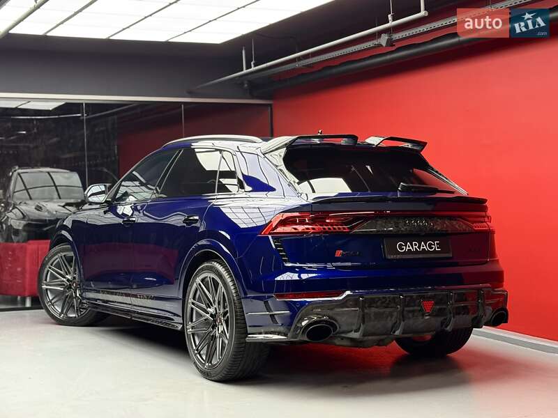 Внедорожник / Кроссовер Audi RS Q8 2020 в Киеве