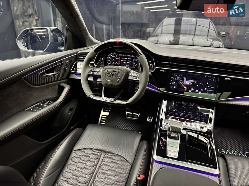 Внедорожник / Кроссовер Audi RS Q8 2020 в Киеве