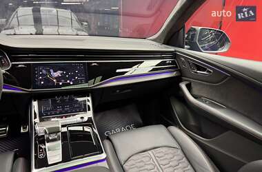 Внедорожник / Кроссовер Audi RS Q8 2020 в 