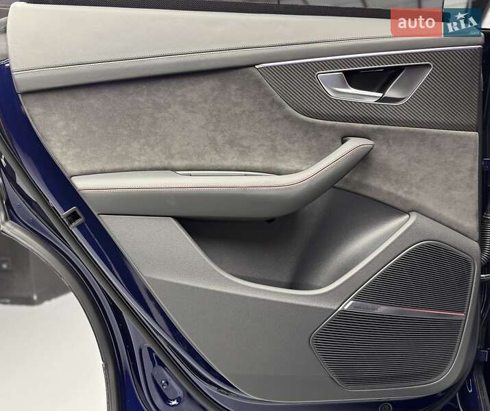Внедорожник / Кроссовер Audi RS Q8 2020 в Киеве