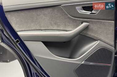 Внедорожник / Кроссовер Audi RS Q8 2020 в 