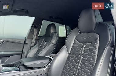 Внедорожник / Кроссовер Audi RS Q8 2023 в 