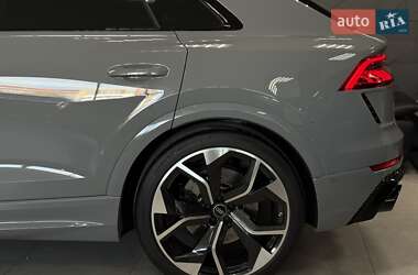 Внедорожник / Кроссовер Audi RS Q8 2023 в 