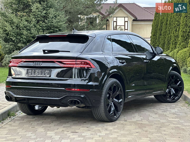 Внедорожник / Кроссовер Audi RS Q8 2023 в Ровно
