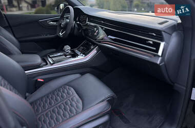 Внедорожник / Кроссовер Audi RS Q8 2023 в 