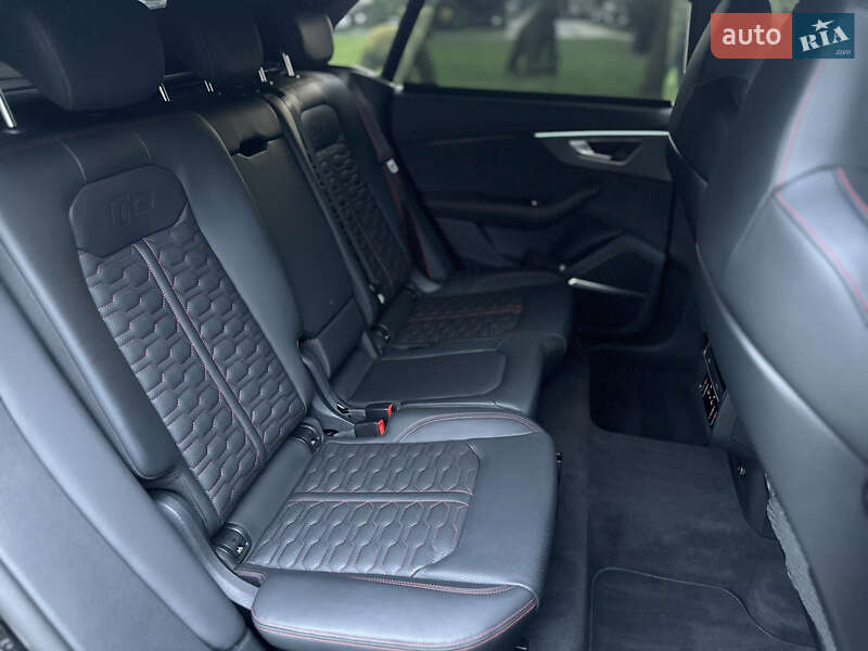 Внедорожник / Кроссовер Audi RS Q8 2023 в Ровно