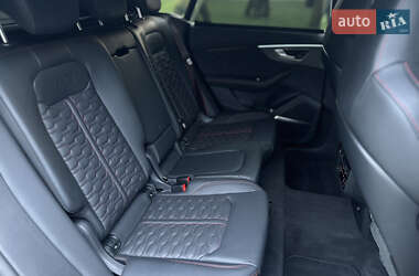 Внедорожник / Кроссовер Audi RS Q8 2023 в 