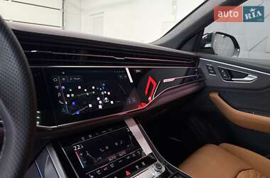 Внедорожник / Кроссовер Audi RS Q8 2025 в 