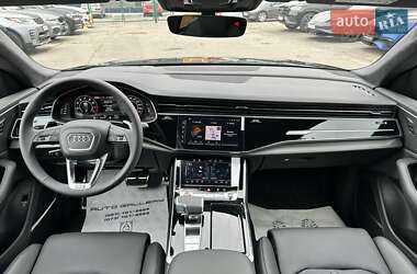 Внедорожник / Кроссовер Audi RS Q8 2025 в 