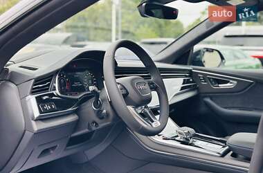 Внедорожник / Кроссовер Audi RS Q8 2025 в 