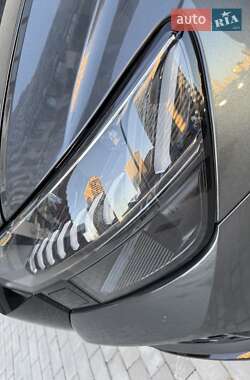 Внедорожник / Кроссовер Audi RS Q8 2024 в 