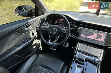 Внедорожник / Кроссовер Audi RS Q8 2021 в 