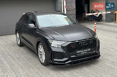 Внедорожник / Кроссовер Audi RS Q8 2020 в 