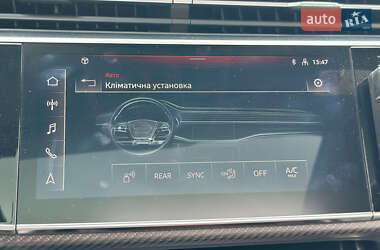 Внедорожник / Кроссовер Audi RS Q8 2020 в 