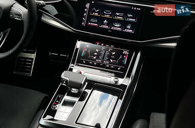 Внедорожник / Кроссовер Audi RS Q8 2023 в 