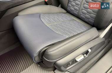 Внедорожник / Кроссовер Audi RS Q8 2025 в 