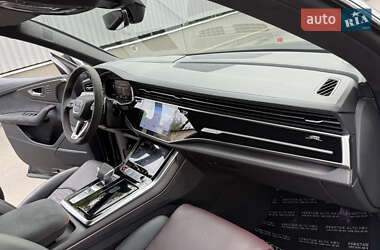 Внедорожник / Кроссовер Audi RS Q8 2024 в 