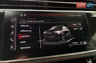 Внедорожник / Кроссовер Audi RS Q8 2024 в 