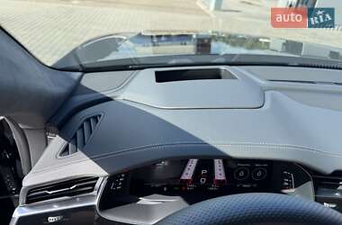Внедорожник / Кроссовер Audi RS Q8 2025 в 