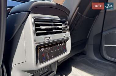Внедорожник / Кроссовер Audi RS Q8 2025 в 