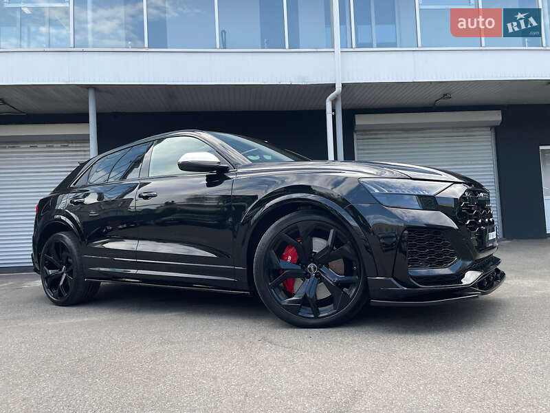 Внедорожник / Кроссовер Audi RS Q8 2020 в Киеве