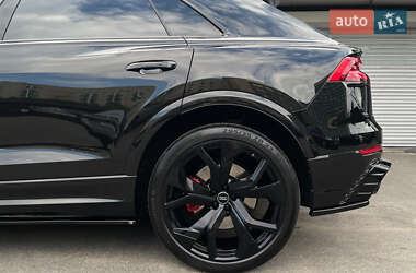 Внедорожник / Кроссовер Audi RS Q8 2020 в 