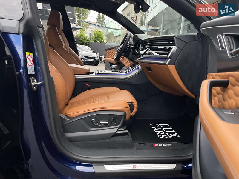 Внедорожник / Кроссовер Audi RS Q8 2020 в Киеве