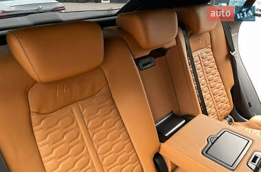 Внедорожник / Кроссовер Audi RS Q8 2020 в 