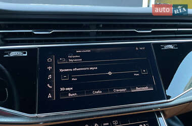 Внедорожник / Кроссовер Audi RS Q8 2020 в 