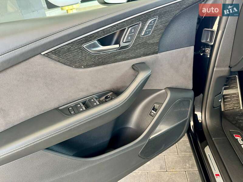 Внедорожник / Кроссовер Audi RS Q8 2021 в Львове