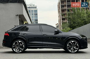 Внедорожник / Кроссовер Audi RS Q8 2020 в 