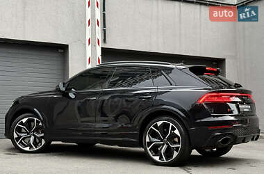 Внедорожник / Кроссовер Audi RS Q8 2020 в 